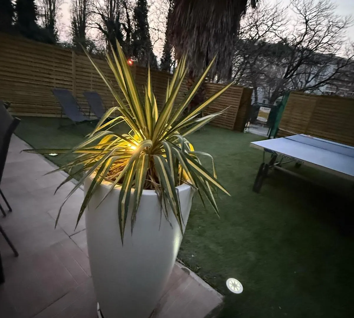 Vakantiehuis Maison Frappaz - 4 Bedrooms With Garden Villeurbanne