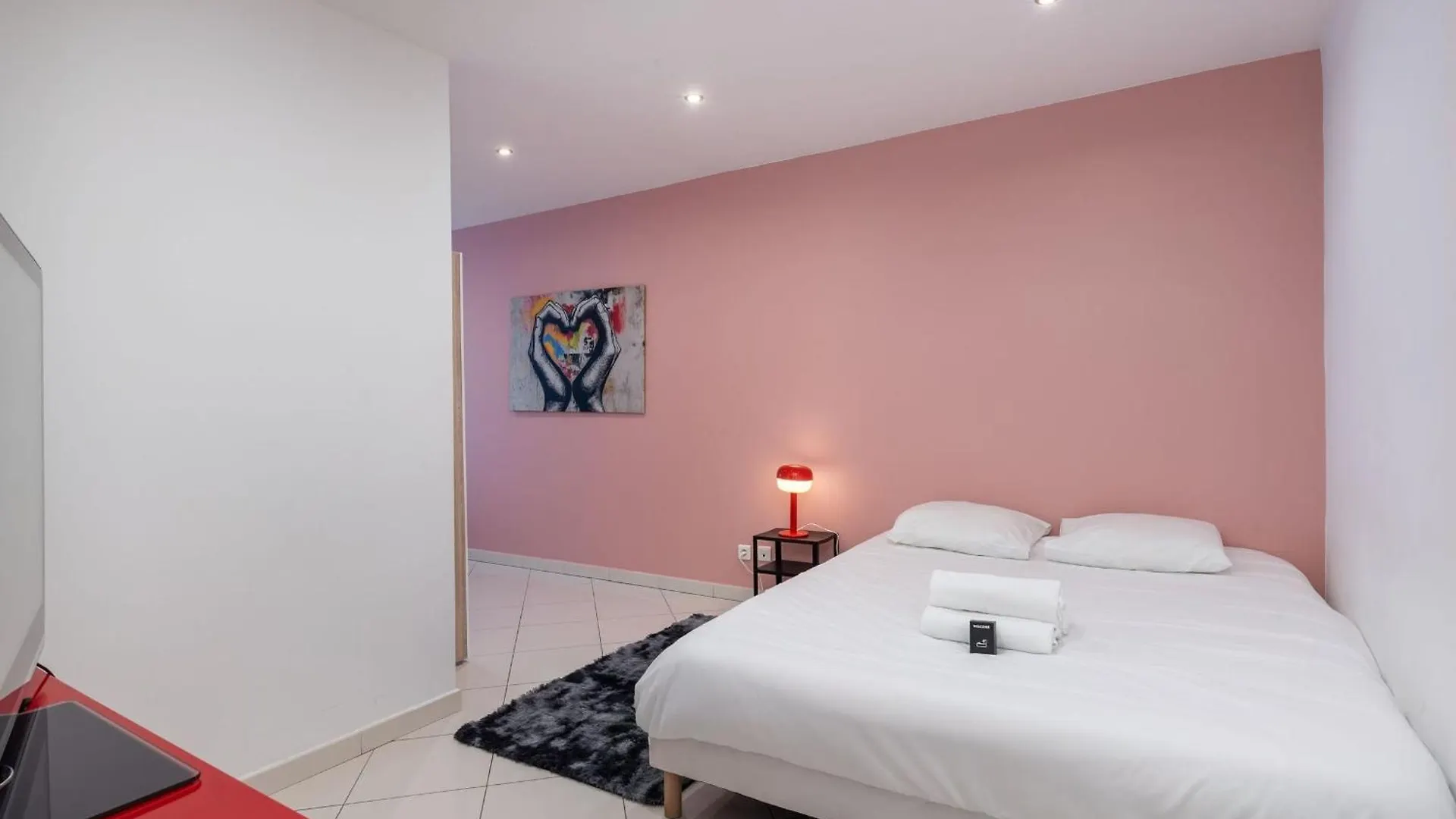 Hébergement de vacances Maison Frappaz - 4 Bedrooms With Garden Villeurbanne